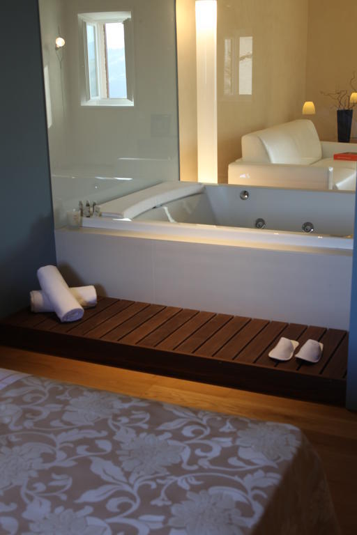 Relais Del Borgo Hotel & Spa 4 Stelle Staffolo Værelse billede