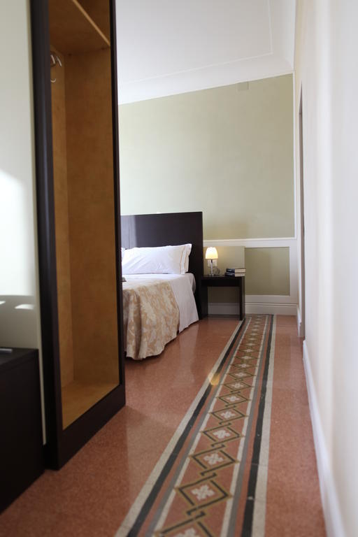 Relais Del Borgo Hotel & Spa 4 Stelle Staffolo Værelse billede