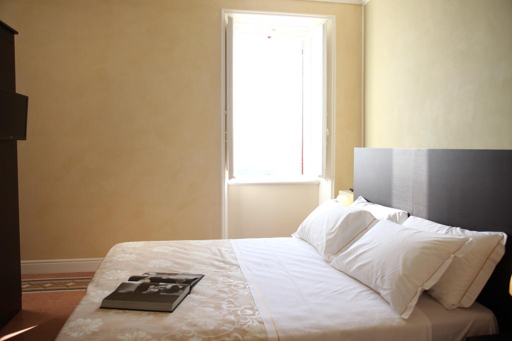 Relais Del Borgo Hotel & Spa 4 Stelle Staffolo Værelse billede